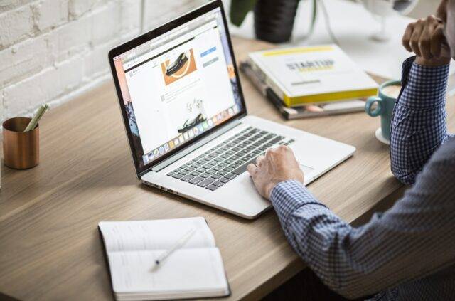 三十七、貸款用途為購置機械設備、廠房或其他資本性支出時，是否必須在貸款撥款前先行 購妥？