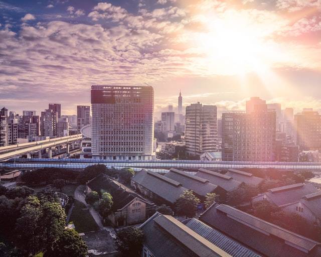 不動產貸款 二順位房貸 住宅貸款 住房貸款 房屋貸款 房子貸款 貸款知識 購屋貸款 貸款利率 房貸知識 房貸 房貸試算 二胎房貸 房貸健檢 房貸規劃 房貸額度