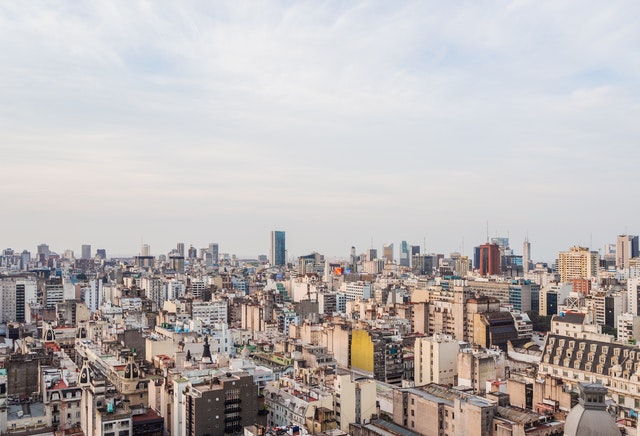 央行暗示 Fed升息前不出手