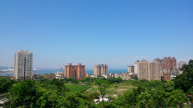 黃捷嘆「買不起房子」提議開徵囤房稅 陳其邁這樣說