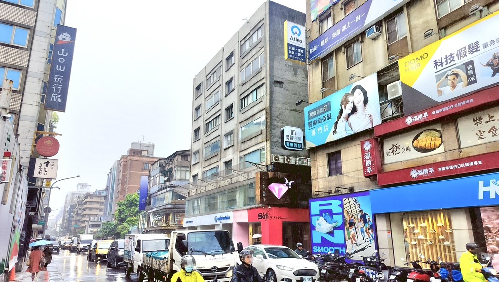 【出租】大安路名人巷店面