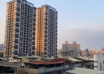 打房打出負資產效應 恐掀金融風暴